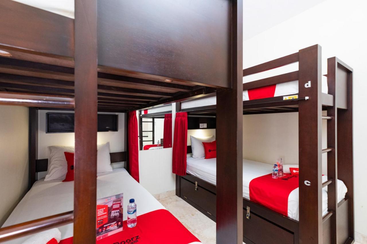 Reddoorz Hostel Near Gwk Main Gate Ungasan Eksteriør bilde